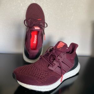 •Brand New • Adidas •Burgundy